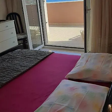 Sevid, Ana Adriatica, 20 Meters From The Sea Apartment *